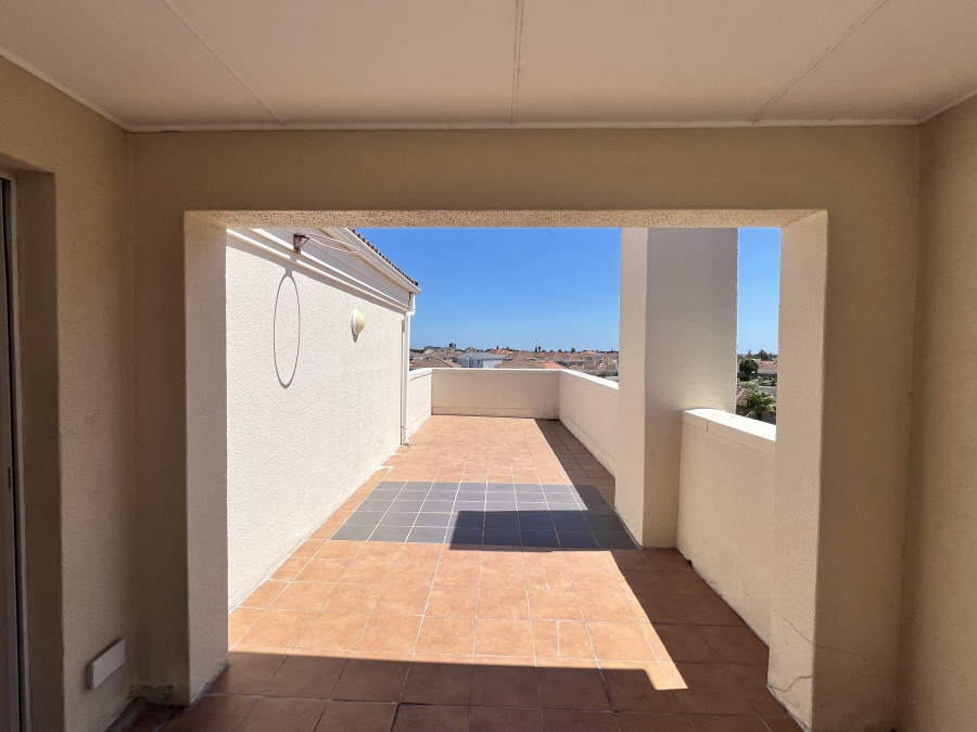 To Let 2 Bedroom Property for Rent in Century City Western Cape